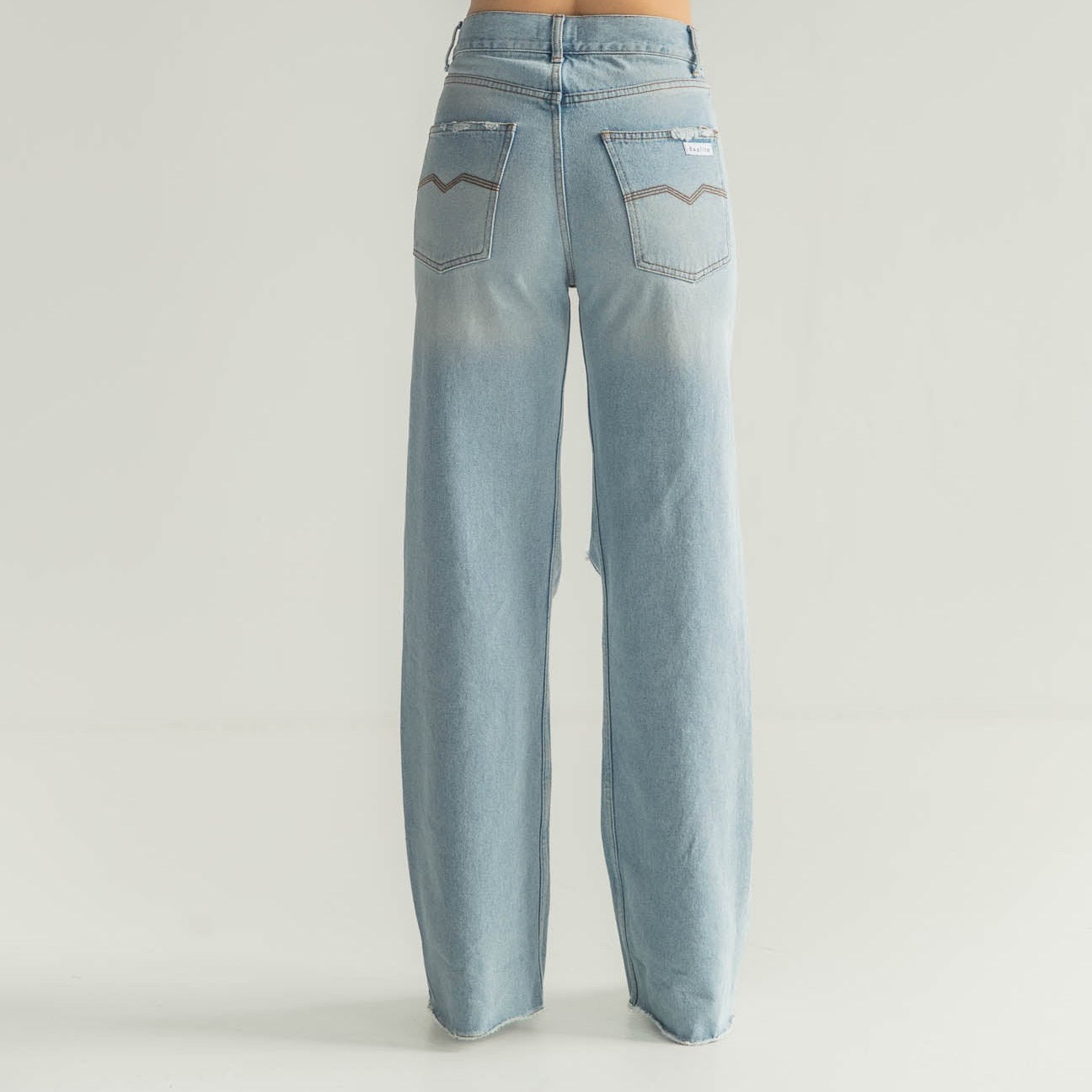 ALYSA Jeans