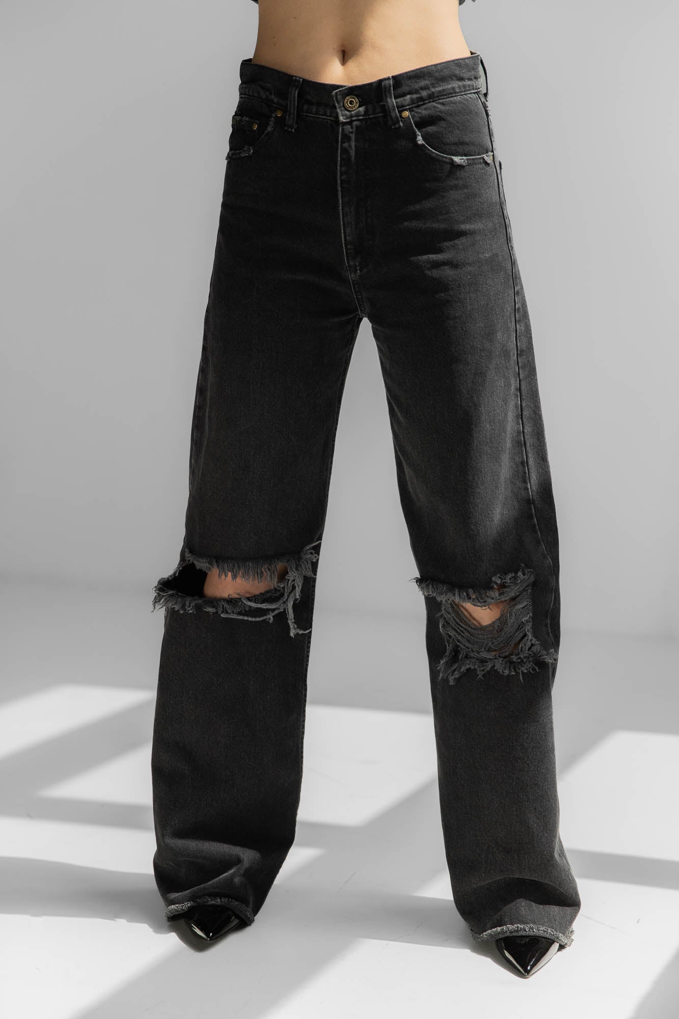 SARA Jeans