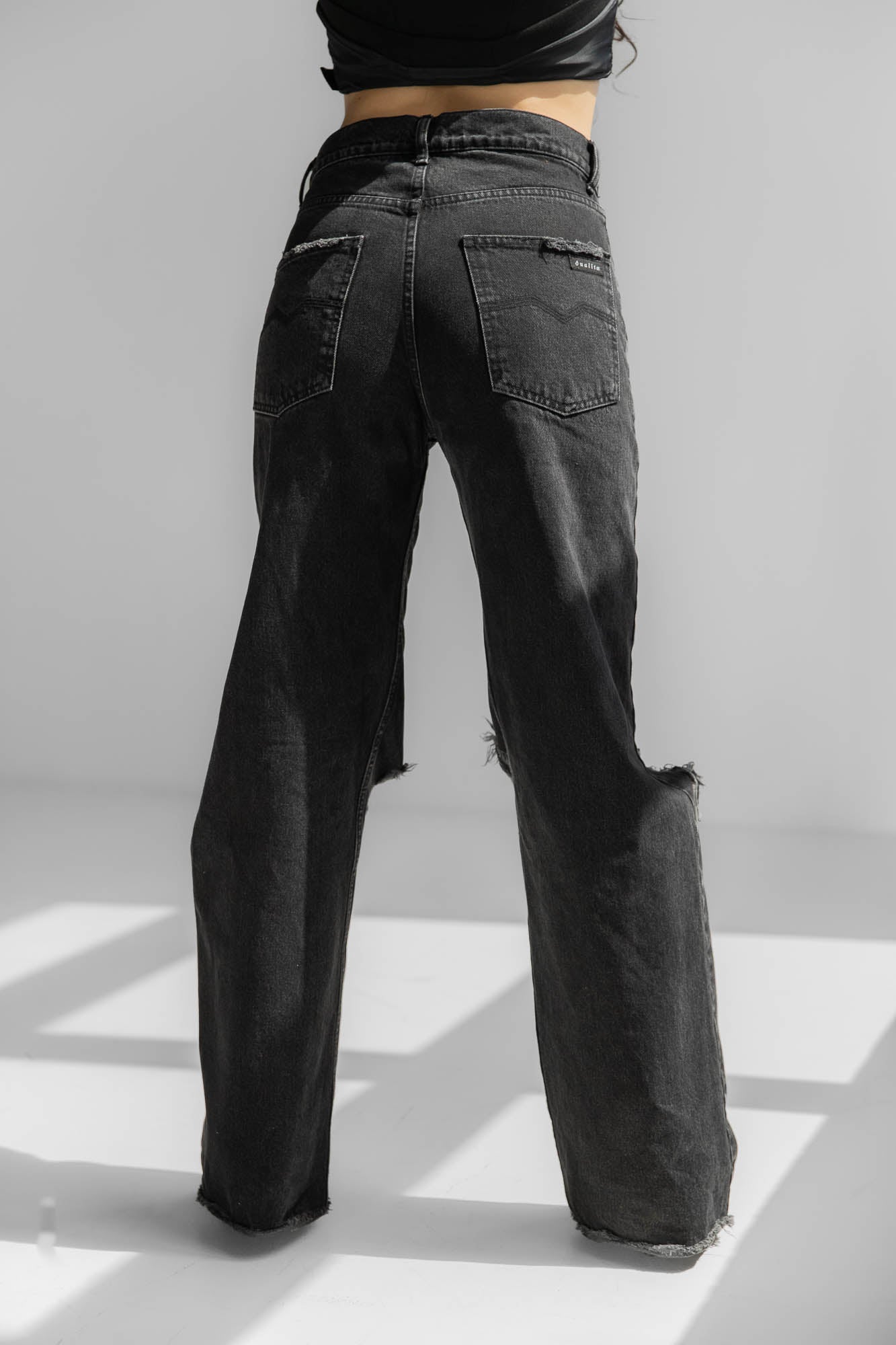 SARA Jeans