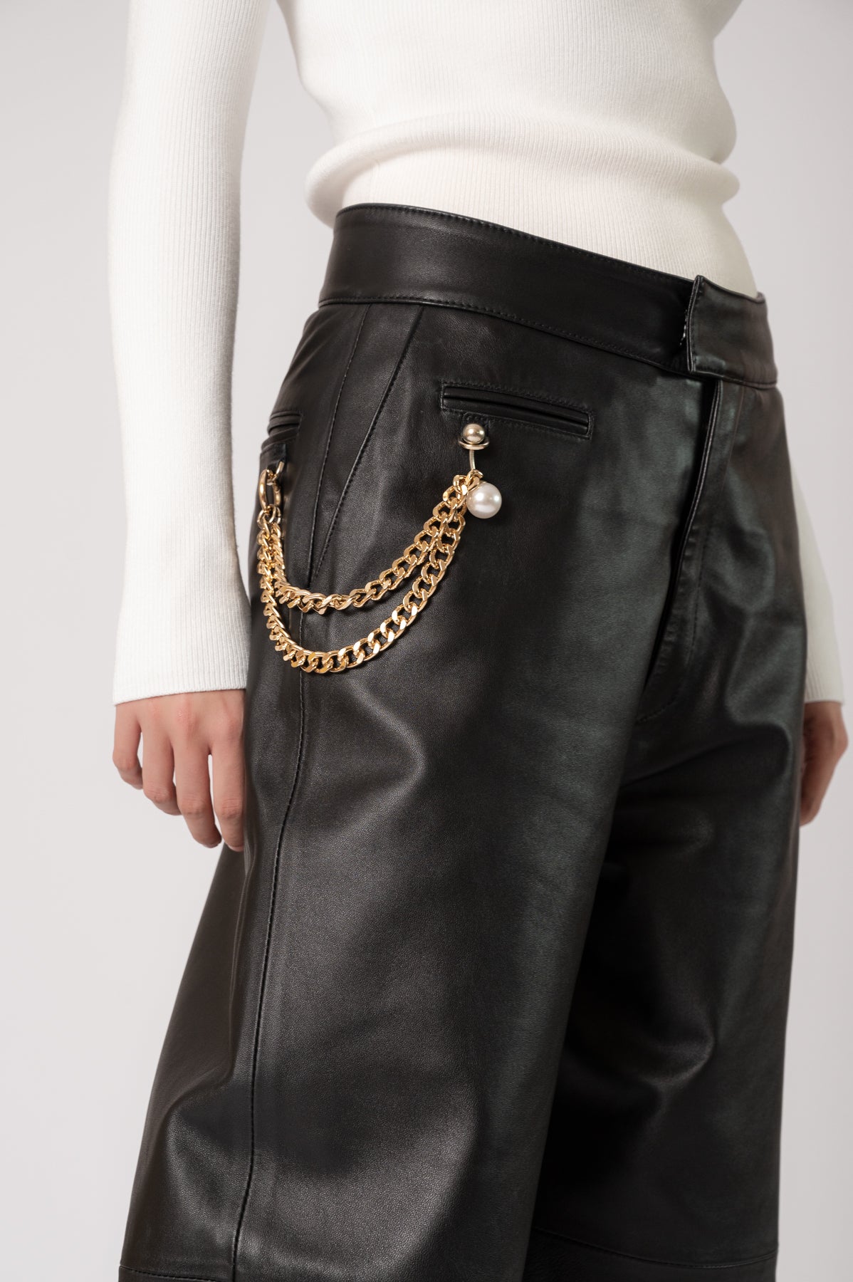 ELISE Black Leather Trousers