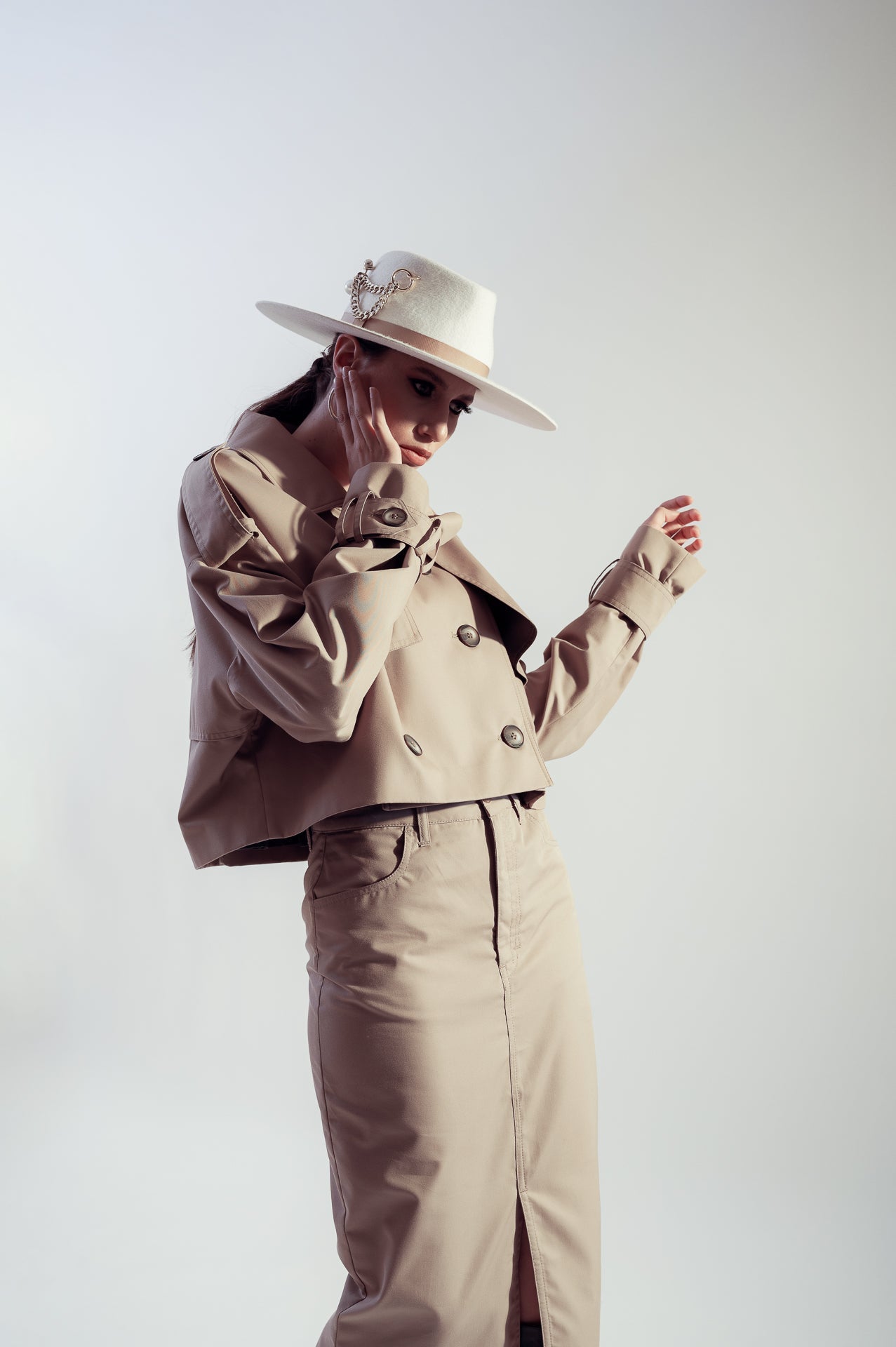 White Fedora Hat Dualitae X Dadarlat