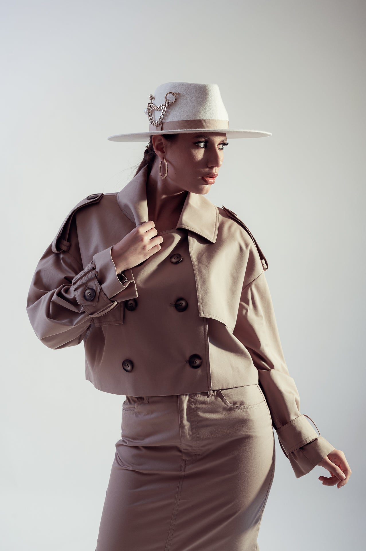 White Fedora Hat Dualitae X Dadarlat