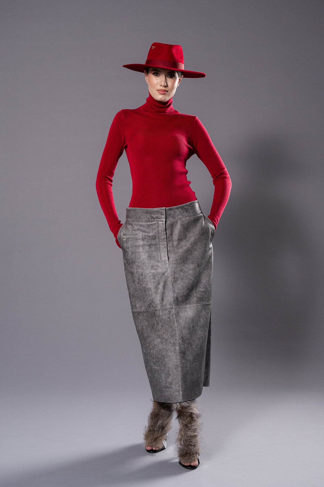 ELISE Vintage-Grey Leather Skirt