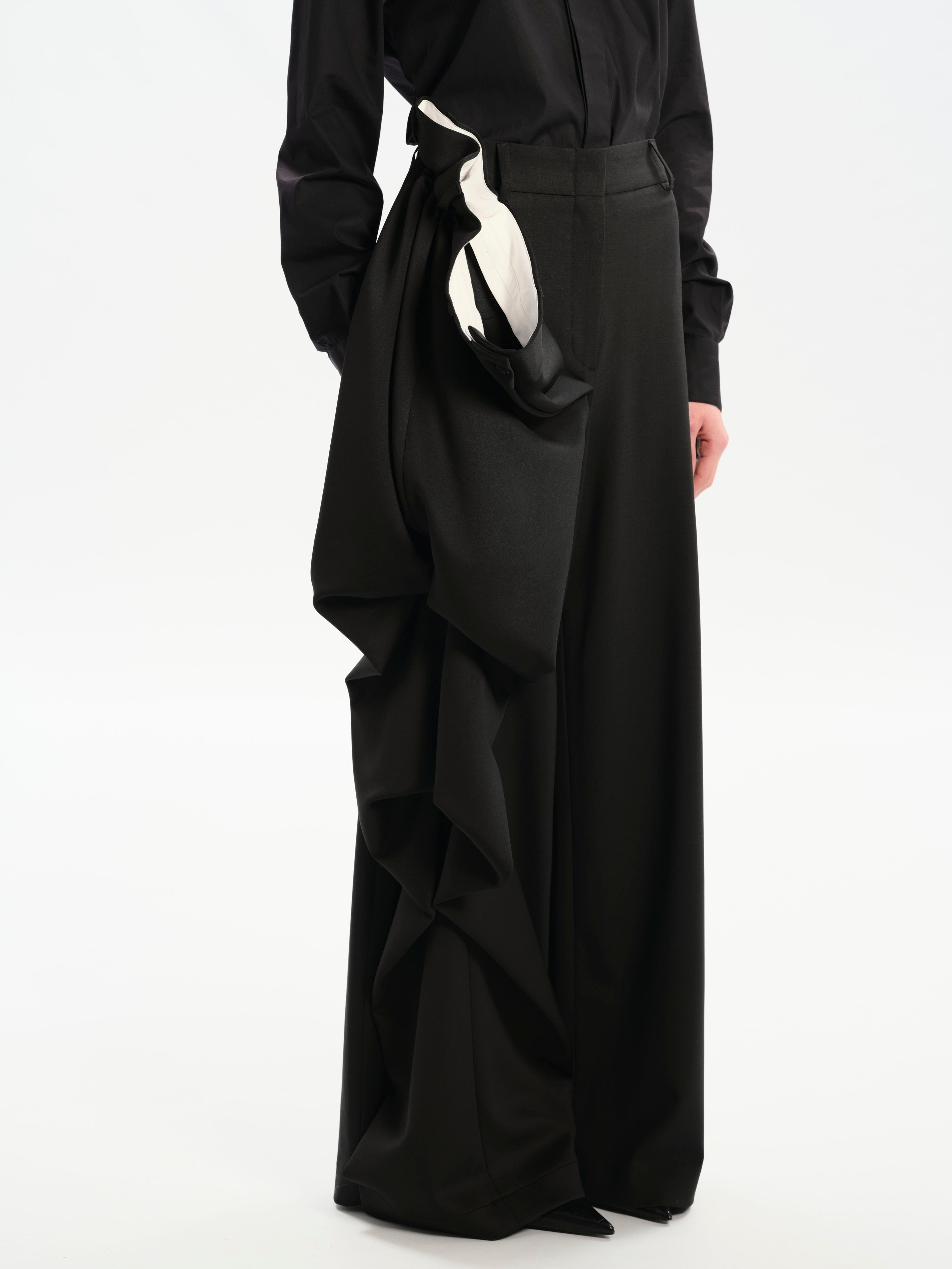 SOLENE Black Trousers