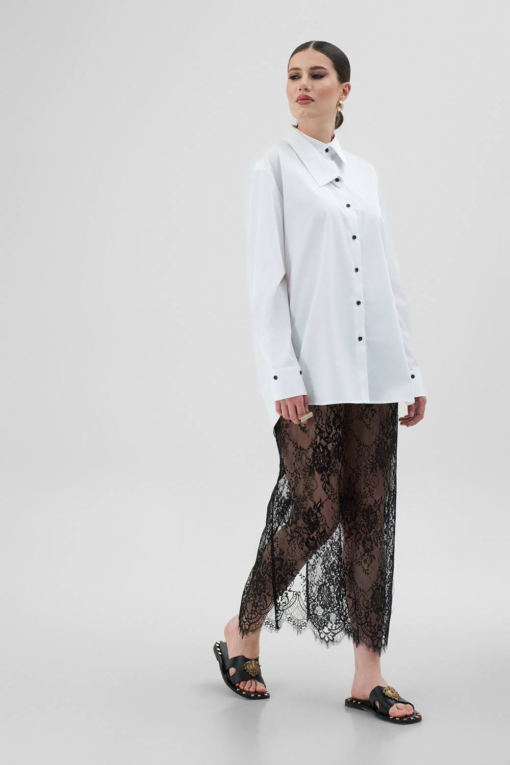 THALIA Oversize White Shirt With Black Buttons