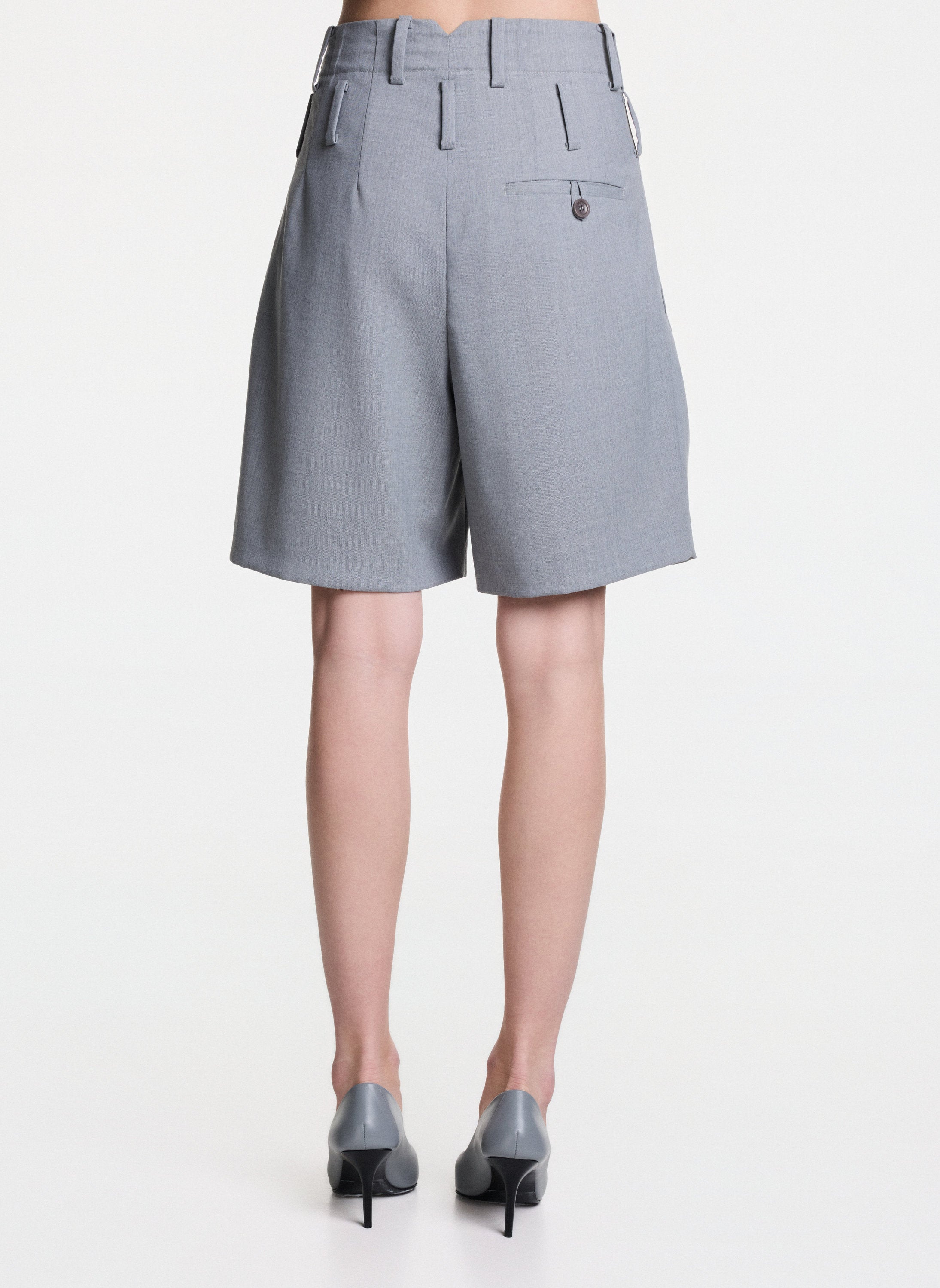 Tailored Short Trousers With Pleats
